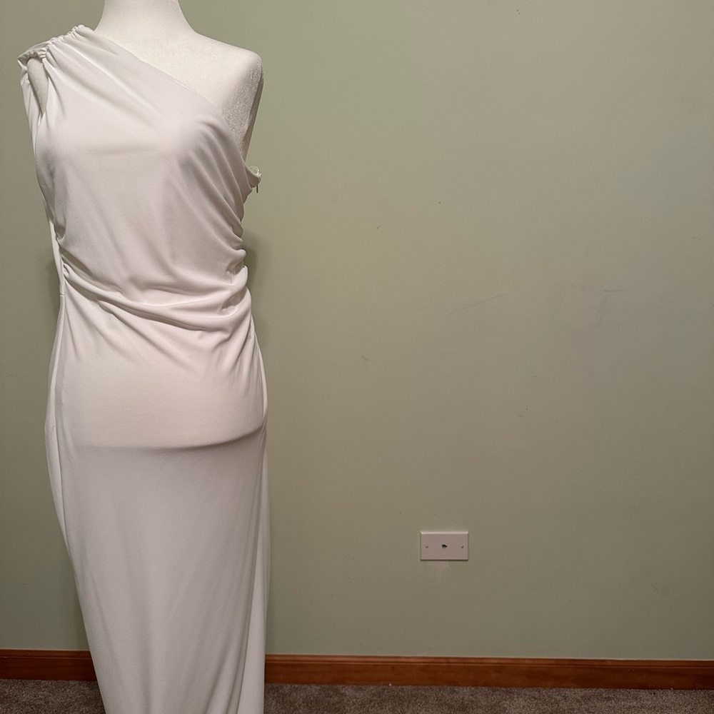 Zara White One-Shoulder Dress